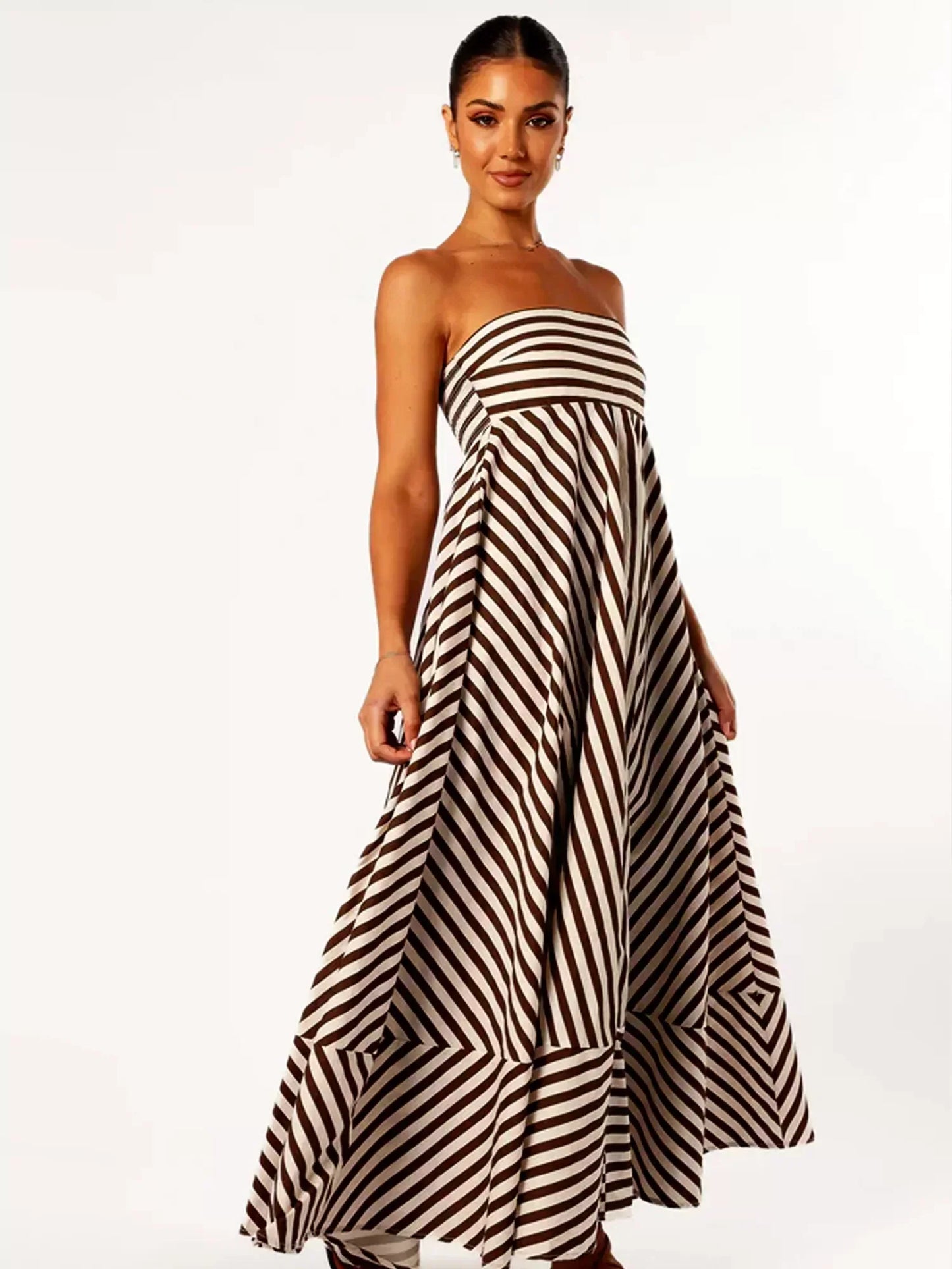 Jayla | Elegant Off-Shoulder Maxi Kjole til Uanstrengt Stil