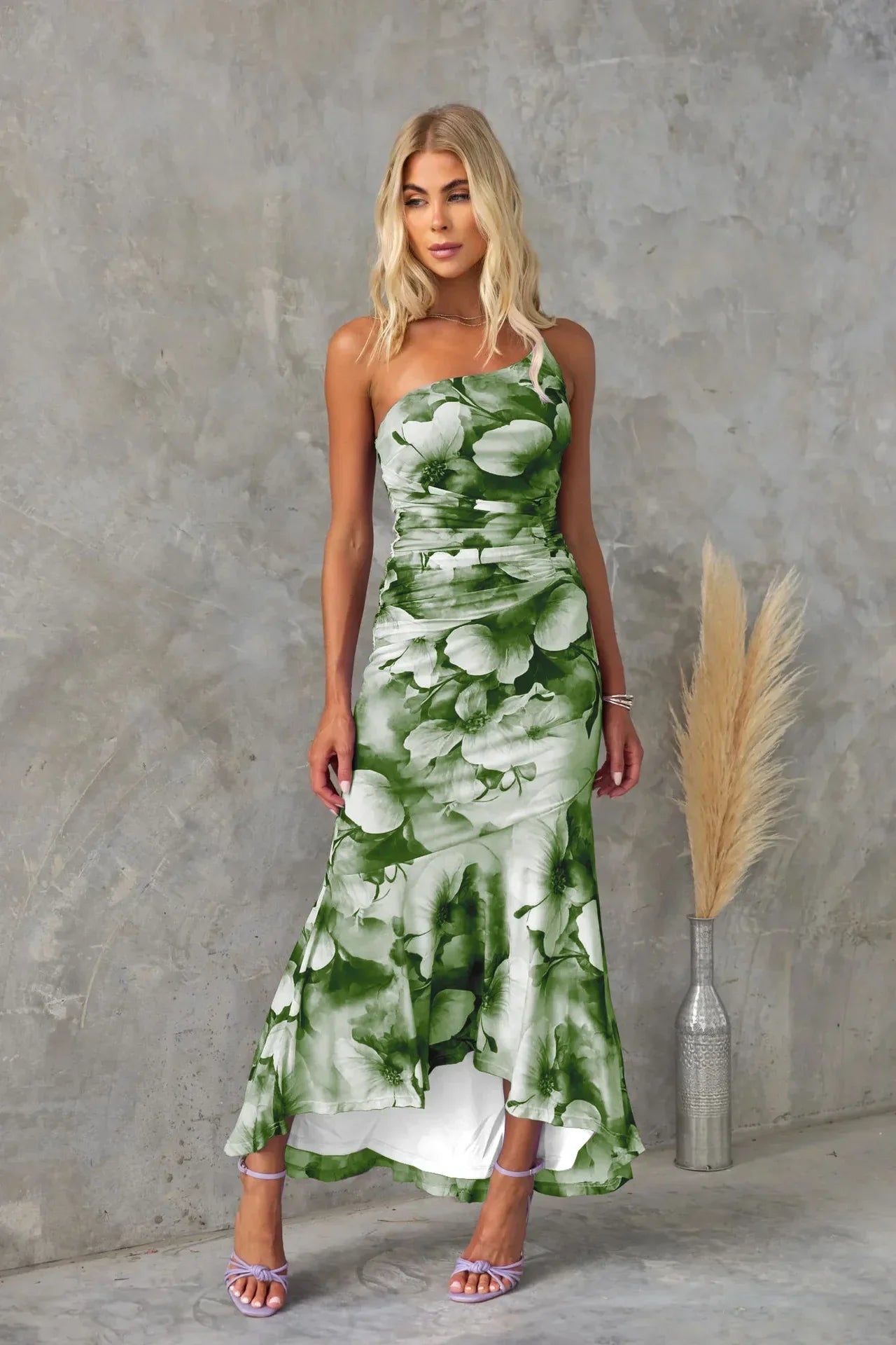 Katherine | Elegant Blomster Midi Kjole til Varmt Vejr