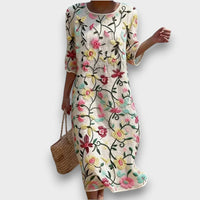 Christina | Maxikjole med blomsterprint og rund hals