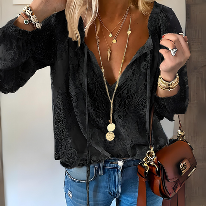 Kelly | Elegant Boho Bluse med Udsnit i Halsen