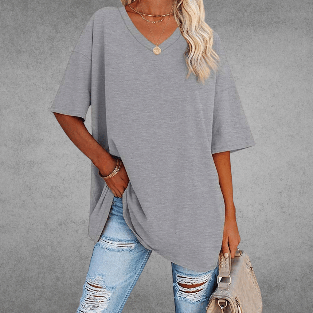 Nikita | Stilfuld Oversized V-Hals Skjorte