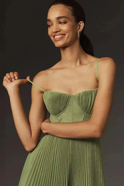 Winnie | Elegant Plisseret Fit & Flare Midi Kjole
