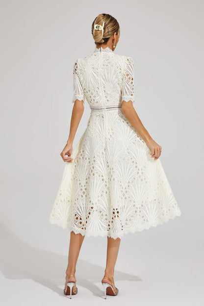 Lexi | Elegant Blonde Midi Kjole til Kvinder