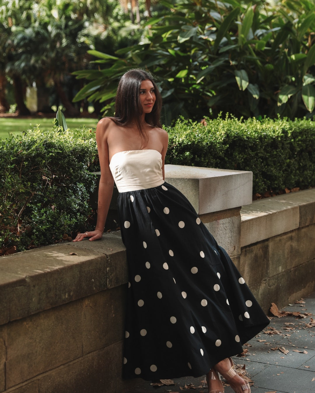 Ellen | Chic Strapless A-Line Polka Dot Dress til Sommer