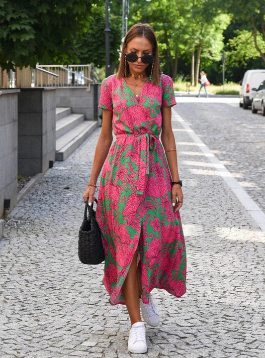 Charlotte | Elegant Kjole til Enhver Lejlighed