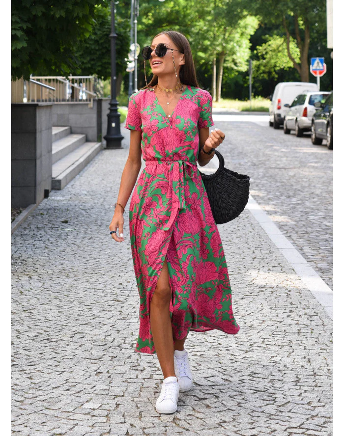 Charlotte | Elegant Kjole til Enhver Lejlighed