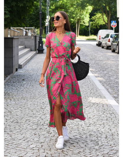Charlotte | Elegant Kjole til Enhver Lejlighed