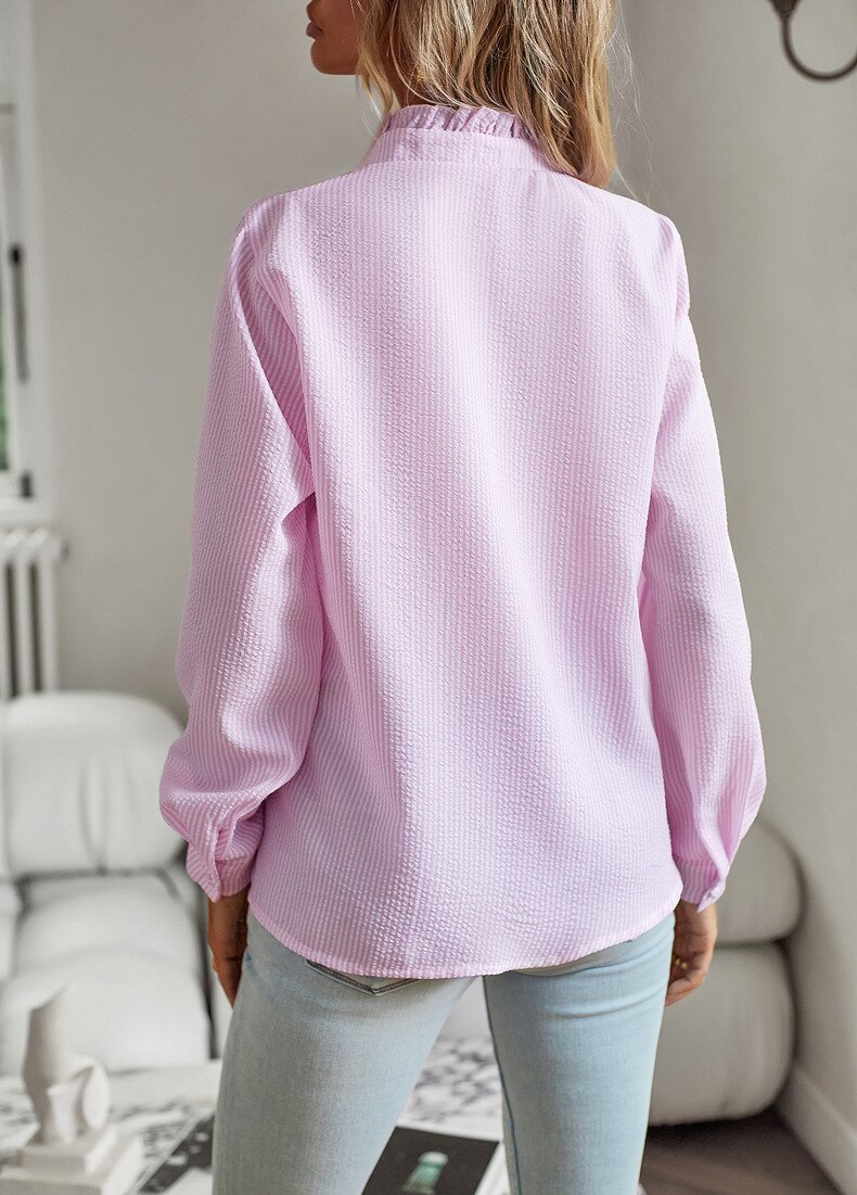 Lila | Elegant Ruffle Bluse til Kvinder