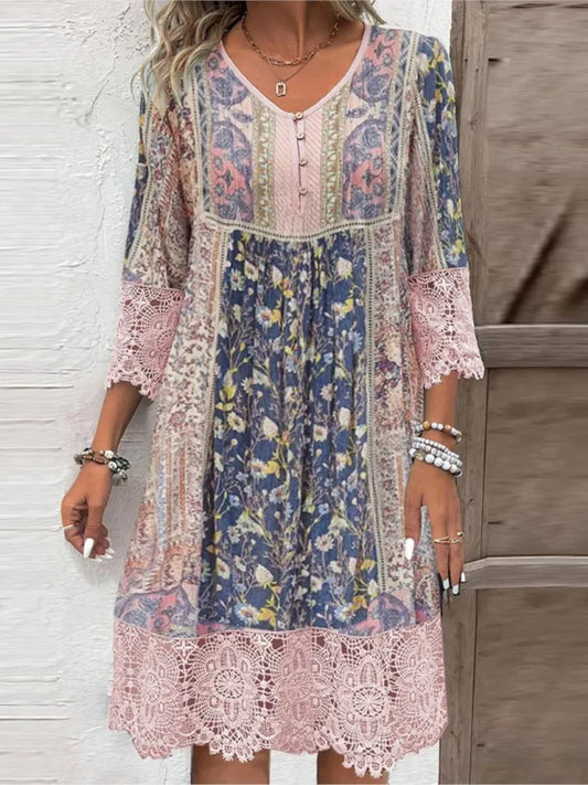Jane | Floral Midi Kjole med Blonde og V-Hals