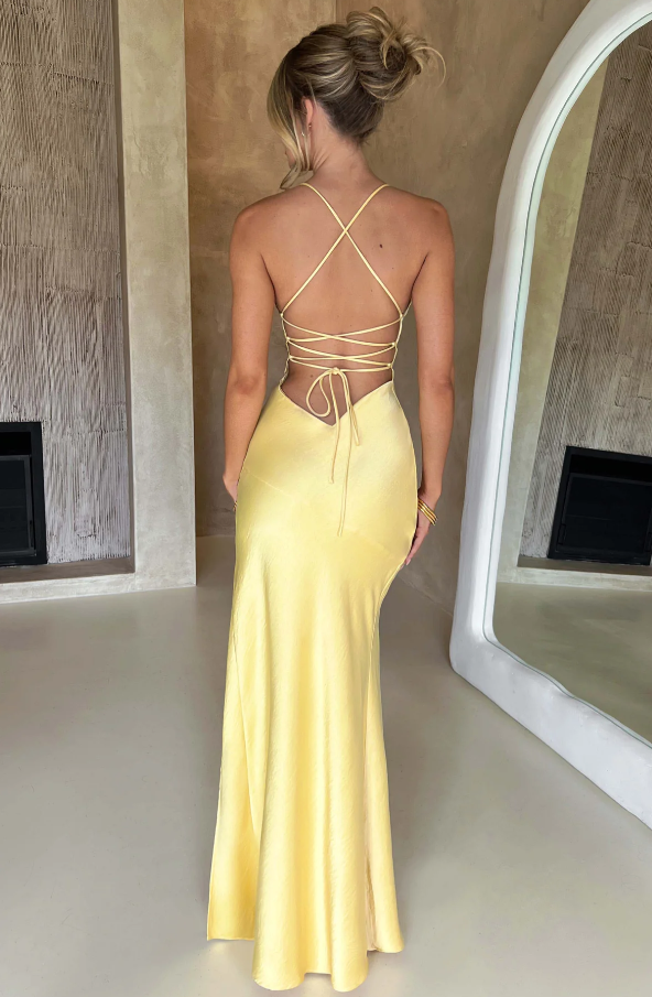 Lilly | Elegant Maxi Kjole med Slids op til Låret
