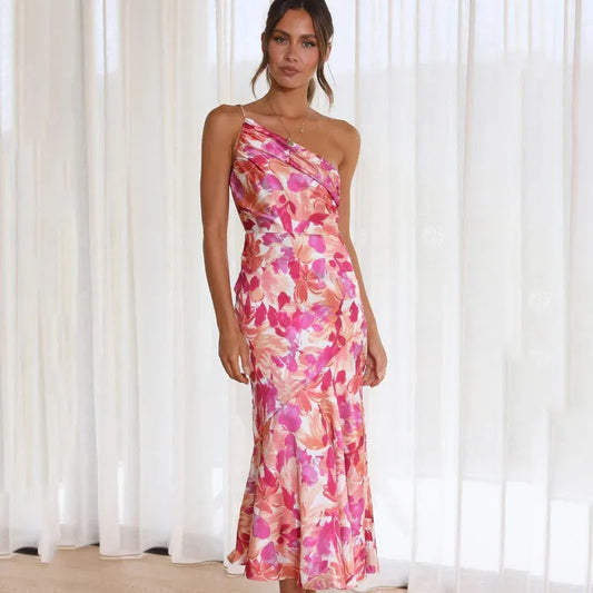 Madison | Elegant Asymmetrisk Blomster Midi Kjole til Enhver Lejlighed