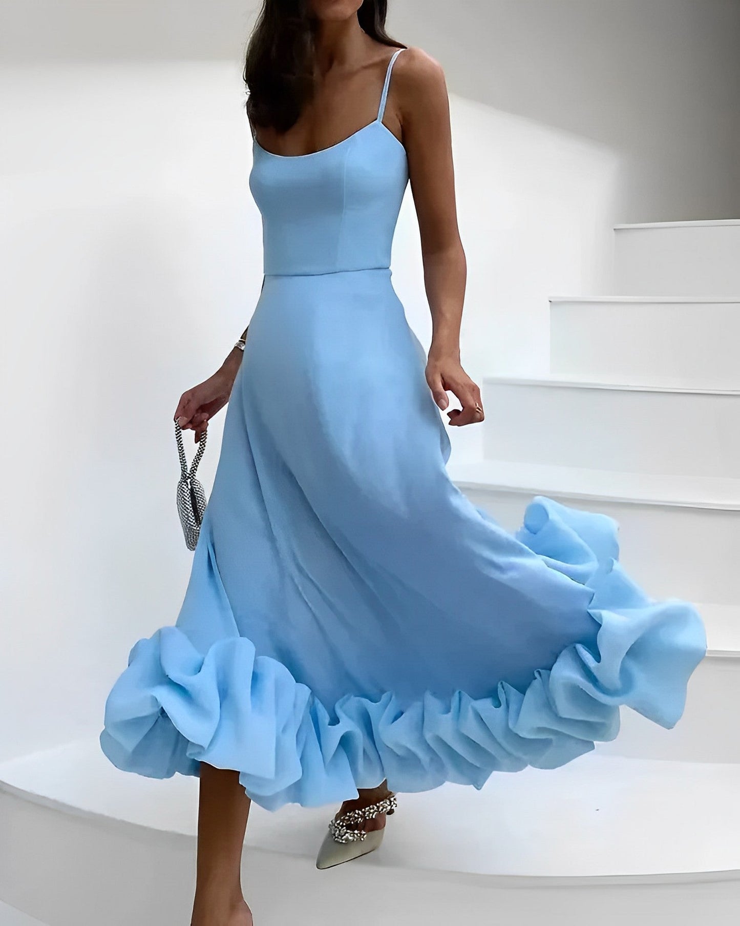 Ruby | Elegant Midi Kjole til Stilfulde Kvinder