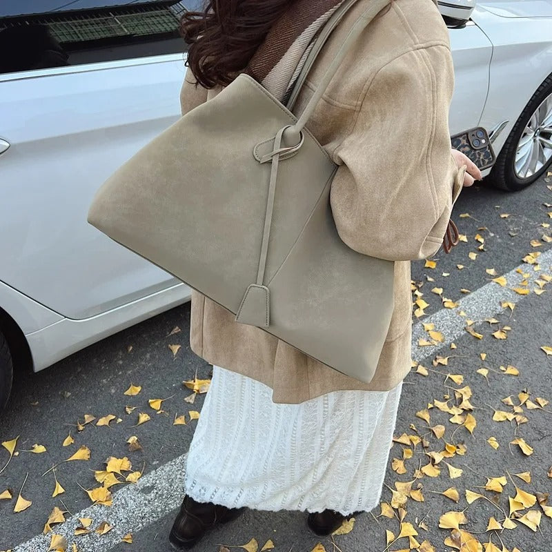 Kyadeeih | Stilfuld Tote Bag