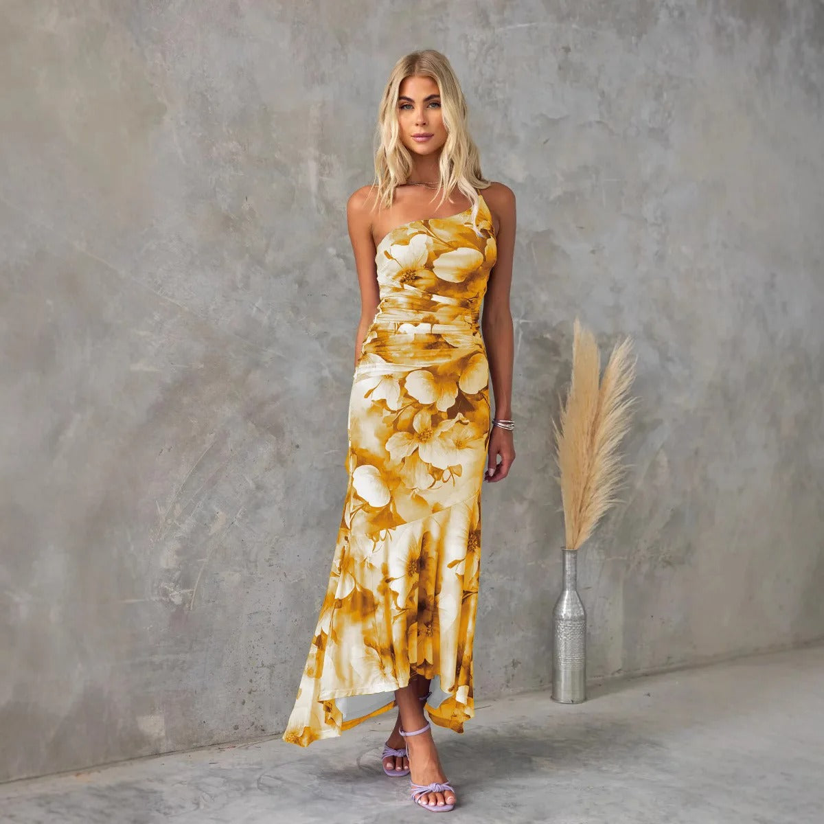 Katherine | Elegant Blomster Midi Kjole til Varmt Vejr